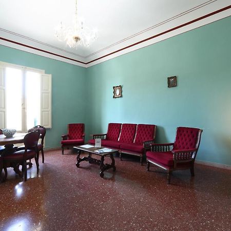 Al Bastione Imperiale Hotel ตราปานี ภายนอก รูปภาพ