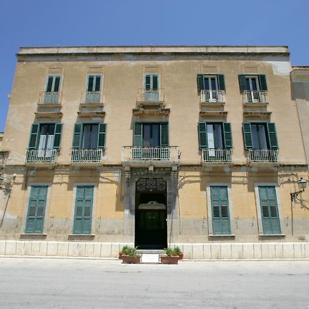Al Bastione Imperiale Hotel ตราปานี ภายนอก รูปภาพ
