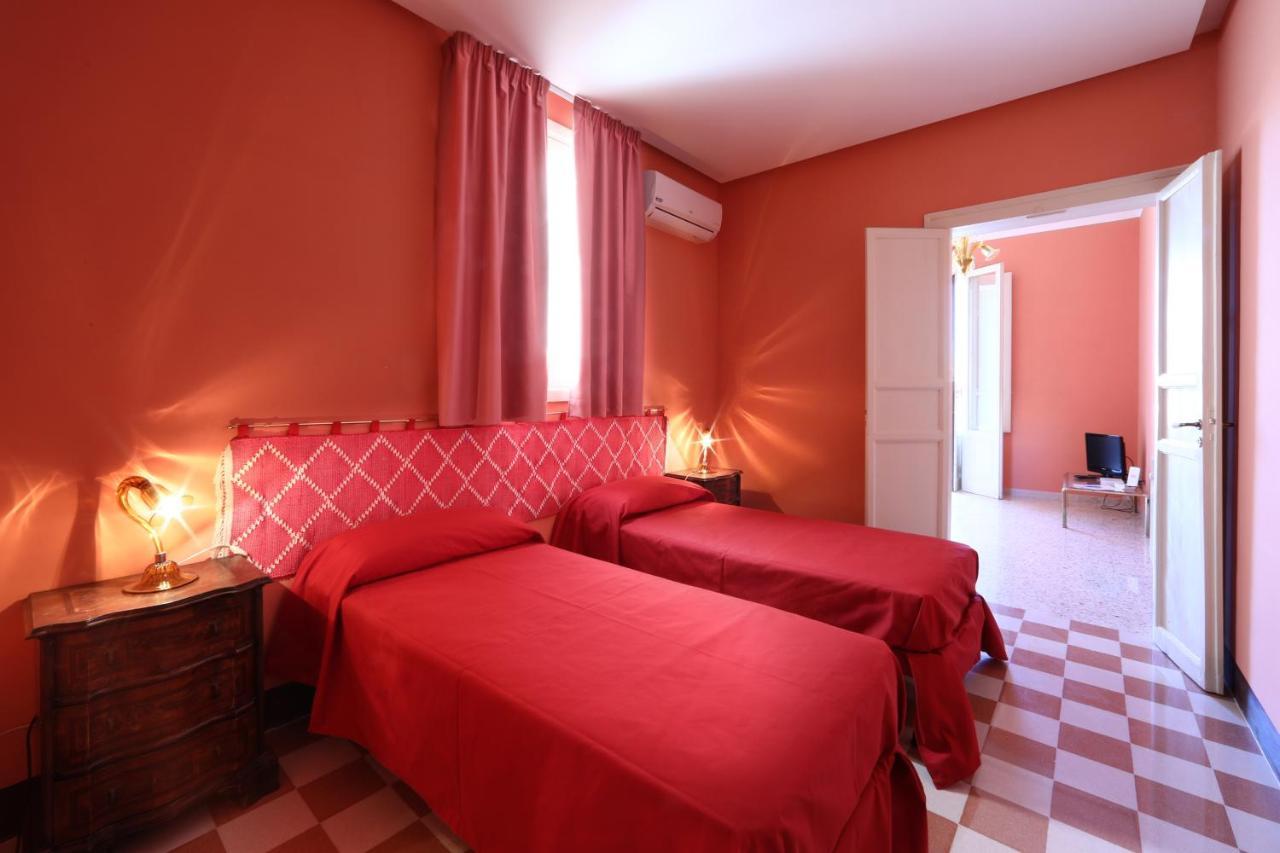 Al Bastione Imperiale Hotel ตราปานี ภายนอก รูปภาพ