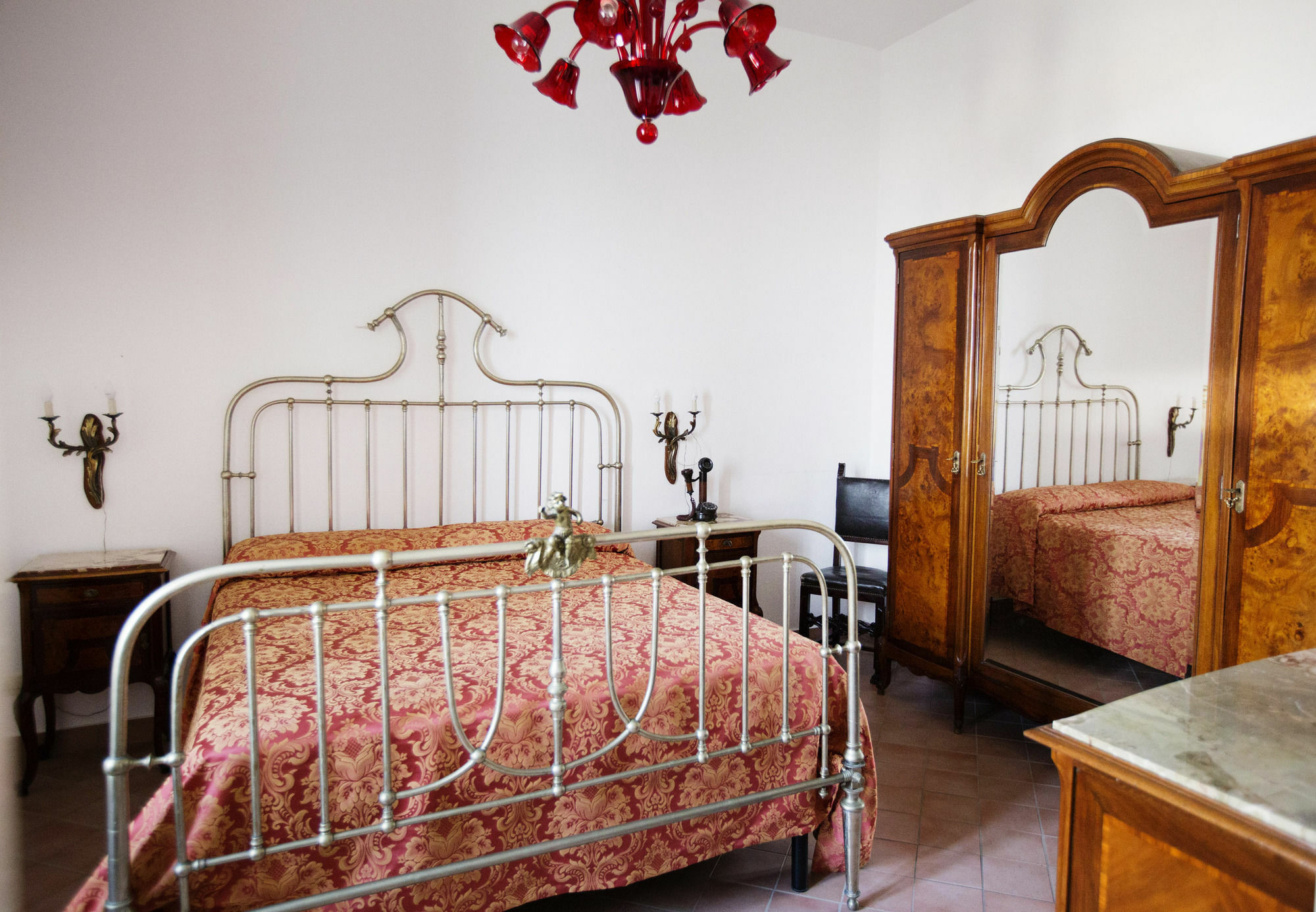 Al Bastione Imperiale Hotel ตราปานี ภายนอก รูปภาพ