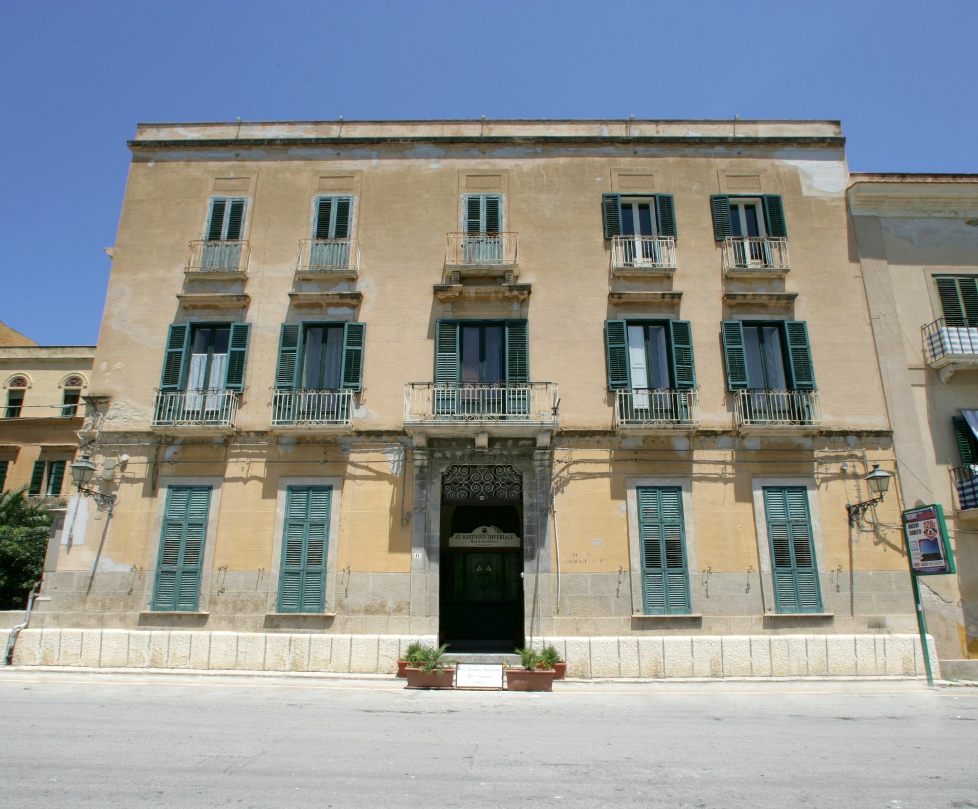 Al Bastione Imperiale Hotel ตราปานี ภายนอก รูปภาพ